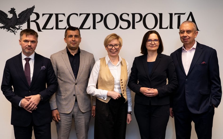 Uczestnicy debaty zastanawiali się m.in., co mogłoby ułatwić współpracę między operatorami oraz na j