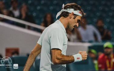 Federer w finale w Miami po fantastycznym meczu