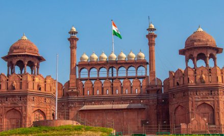 Trump rozpoczyna starcie handlowe z Indiami