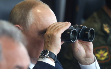 Wiele wskazuje na to, że Władimir Putin (na zdjęciu) obawia się powtórzyć los Aleksandra Łukaszenki,