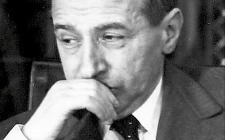 Michał Kalecki (1899–1970), ekonomista, wykładał w Wielkiej Brytanii, profesor PAN i SGPiS (dziś SGH