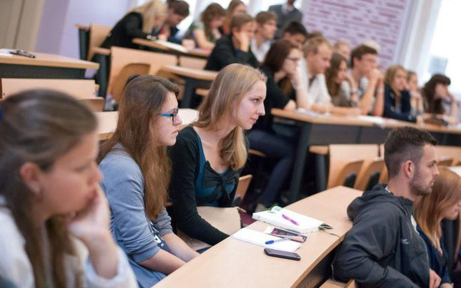 Protest studentów przeciwko ograniczeniu finansowania dyscyplin humanistycznych