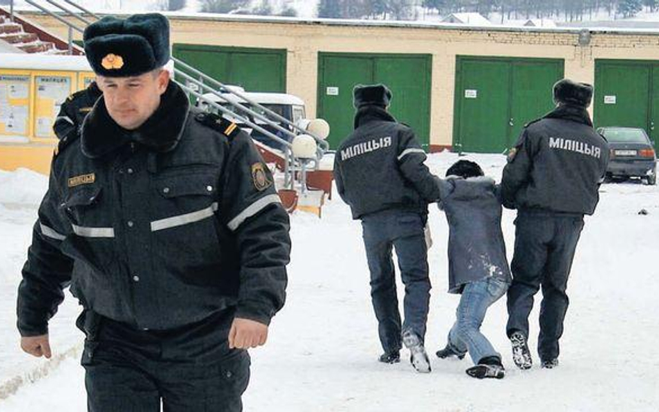 Wśród zatrzymanych przez białoruską milicję znalazła się Irena Waluś, redaktor naczelna „Głosu znad 