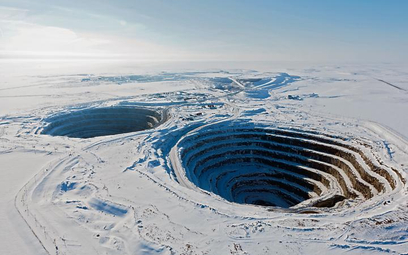 Z arktycznych złóż prowadzą wydobycie m.in. Kanadyjczycy. Na zdjęciu należąca do Rio Tinto kopalnia 