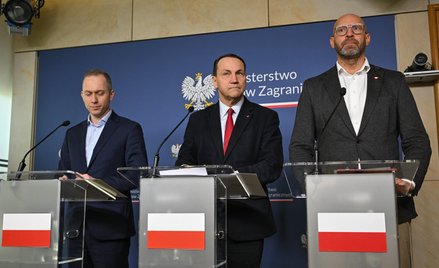 Wicepremier, minister spraw zagranicznych Radosław Sikorski wystąpił na konferencji wspólnie z wicem