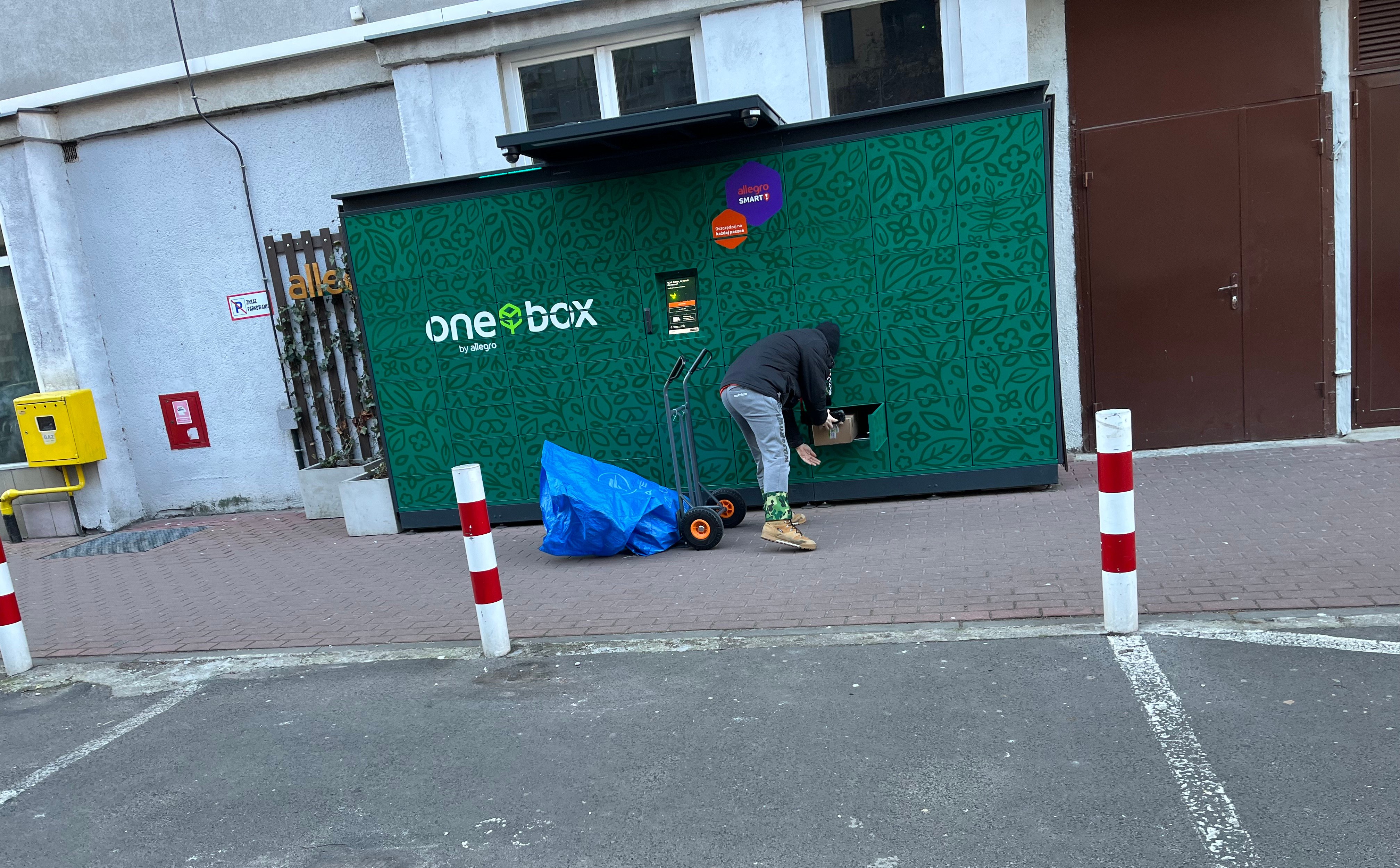 Internetowe sklepy nie dają wytchnąć kurierom