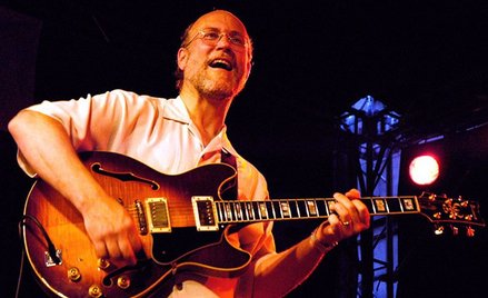 Gitarzysta ?John Scofield przyjeżdża tym razem jako członek supergrupy Hudson