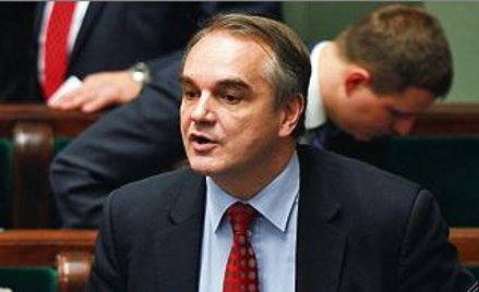 Kierowany przez Waldemara Pawlaka resort gospodarki chce dalej ograniczać bariery administracyjne dl