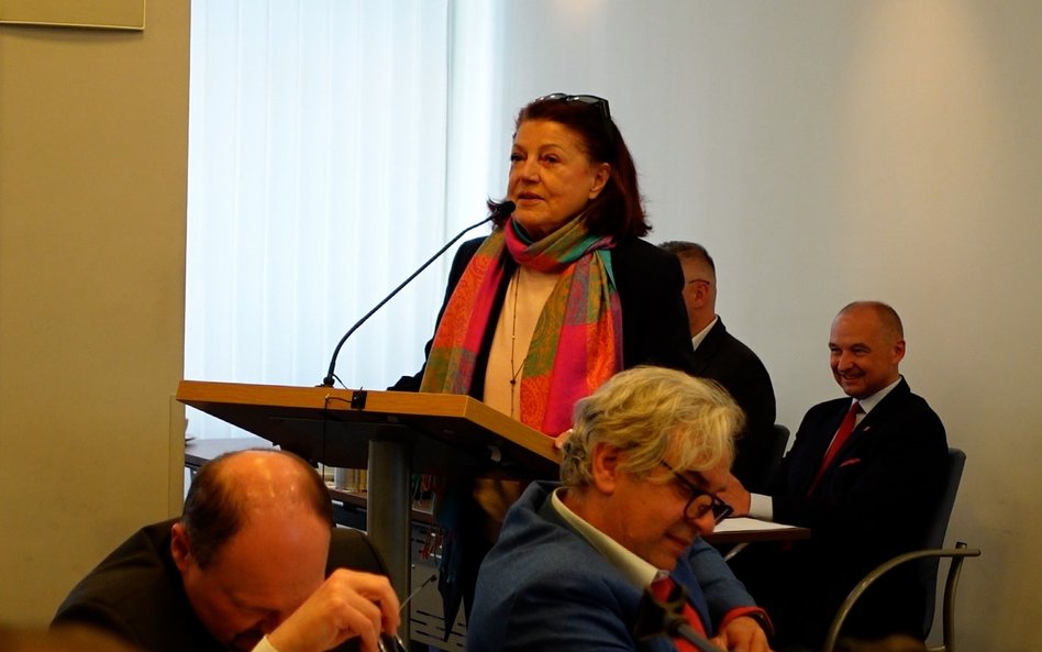 Urszula Dudziak-Urbaniak to polska piosenkarka jazzowa, kompozytorka i autorka tekstów, pisarka, od 