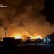 Pożar po ataku Rosji na obwód kijowski
