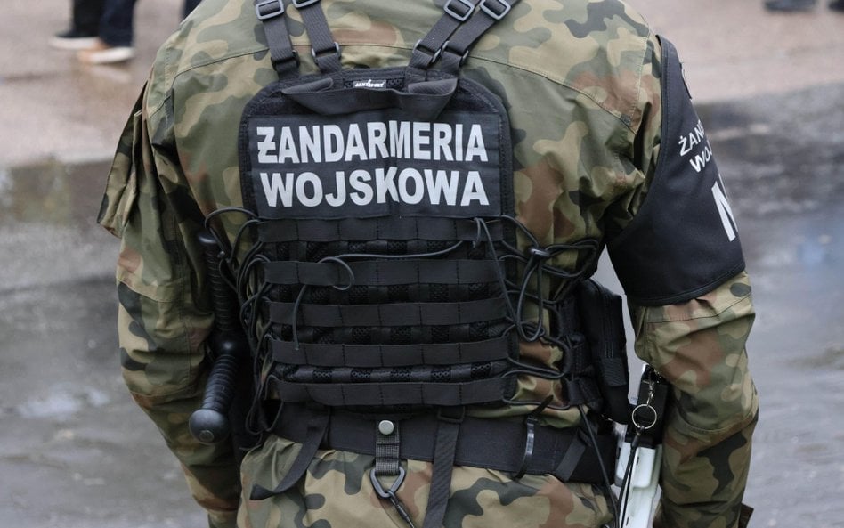 Znalezienie szczątków obiektu latającego potwierdziła Żandarmeria Wojskowa