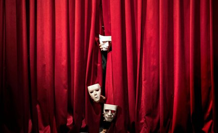 Postojowe za maj dla artystów - jednorazowe świadczenie 2080 zł w projekcie rozporządzenia ministra 