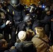 Protesty przeciwko cięciom i prywatyzacji ośrodków opieki zdrowotnej zgromadziływ Madrycie tysiące l