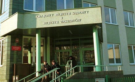 Wpisać dłużnika do KRS