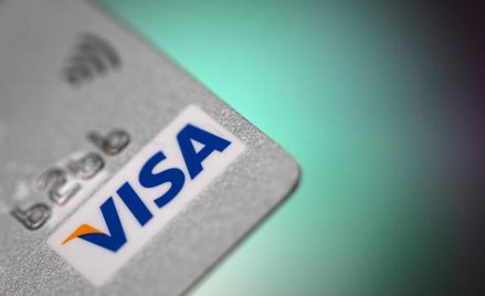 Szacowany wstępnie udział banku PKO BP w zysku z transakcji ma wynieść 88,88 mln euro, czyli 394,65 