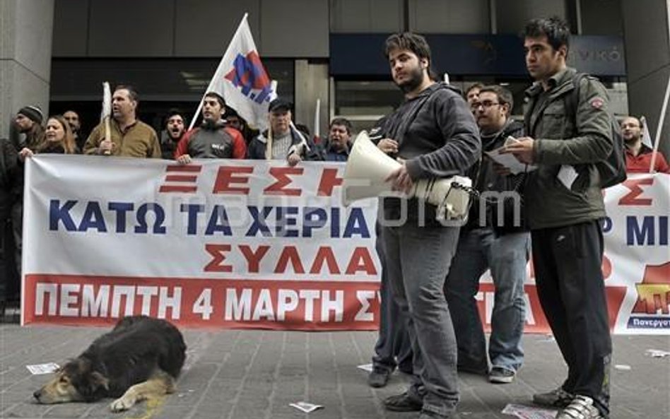 Demonstranci wdarli się do greckiego Ministerstwa Finansów