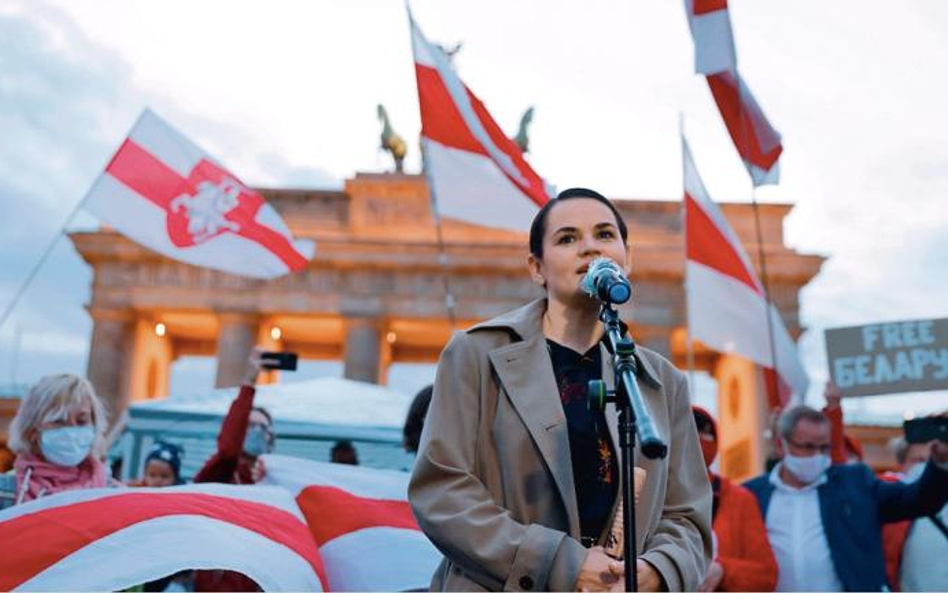 Swiatłana Cichanouska w poniedziałek spotkała się z mieszkającymi w Niemczech Białorusinami pod Bram