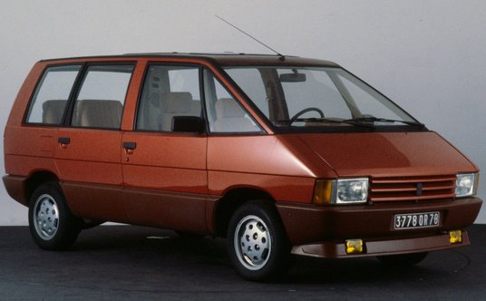 Pierwsza generacja Ranault Espace