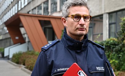 - Wiemy, że sprawczyni ataku uczy się w tej szkole - powiedział rzecznik prasowy Komendanta Stołeczn