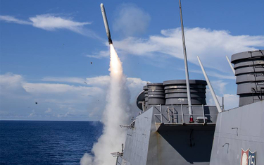 Rząd Australii planuje zakup dla Royal Australian Navy m.in. pocisków manewrujących, które pozwolą n
