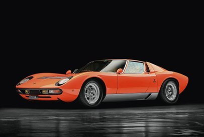 Projektantem auta był Marcello Gandini ze studia Bertone.