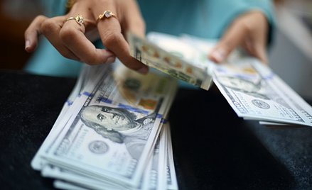 Grzywna za nieakceptowanie płatności gotówką. Nowe prawo w jednym ze stanów USA