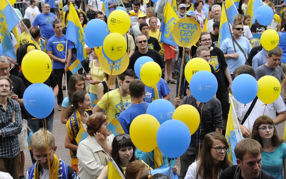 Demonstracja RAŚ – komentarze Błaszczaka i Nałęcza