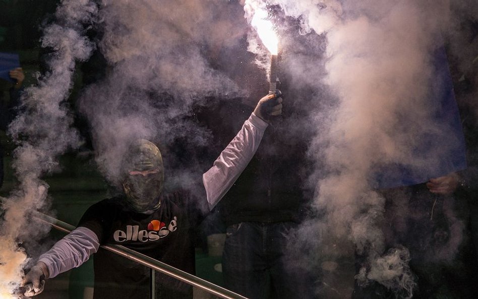 Właściciel Warty Poznań skazany za obrażanie żony piłkarza