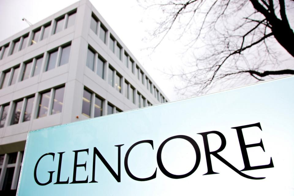 Glencore łączy Się Z Xstratą - Rp.pl