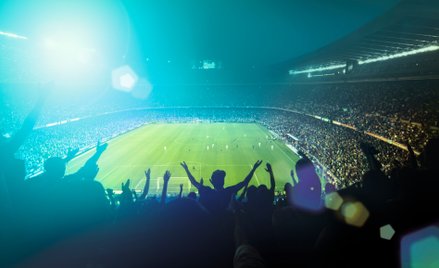 To nie sport jest winny. Dlatego podczas meczów rośnie liczba zawałów i aktów przemocy