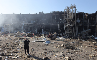 Odessa, centrum handlowe zniszczone przez Rosjan 9 maja