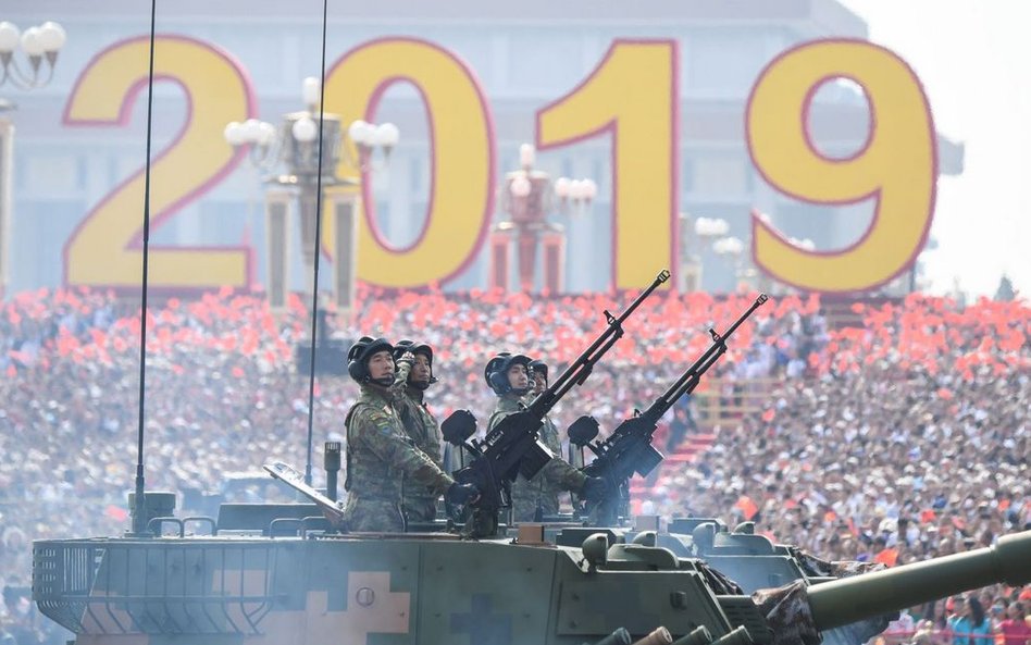 W Chinach hucznie obchodzono 70. rocznicę utworzenia komunistycznej Chińskiej Republiki Ludowej