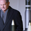 Kanclerz Olaf Scholz 12 lutego w Unterlüß w Dolnej Saksonii, gdzie koncern Rheinmetall zaczyna budow