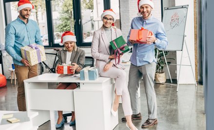 Jak rozliczyć CIT i VAT od wydatków świątecznych w firmie