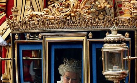 Monarcha musi być gwiazdą