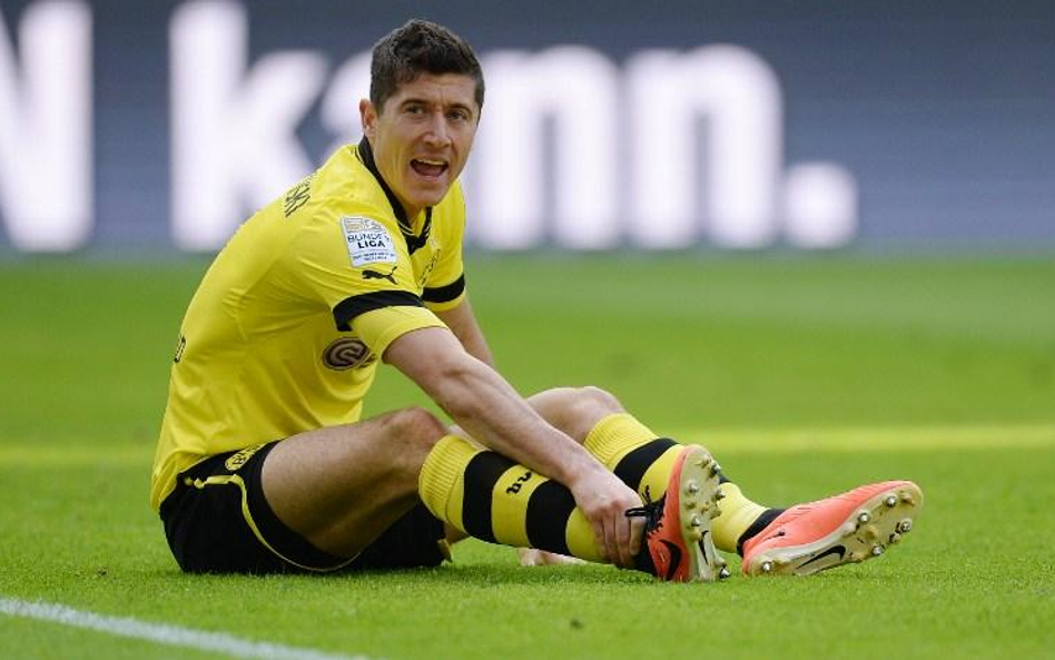 Bayern niszczy, Barcelona się męczy, Lewandowski goni rekord