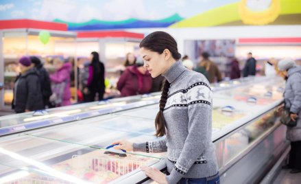 Zakaz handlu w niedziele: więcej donosów, mniej naruszeń - raport PIP