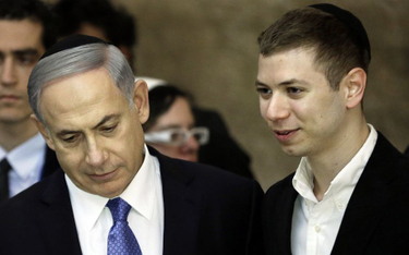Premier Beniamin Netanjahu i jego syn Jair
