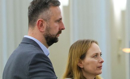 Według sondażu, PSL i Polska 2050 nie dostałyby się do Sejmu. Na zdjęciu: liderzy tych partii, Włady