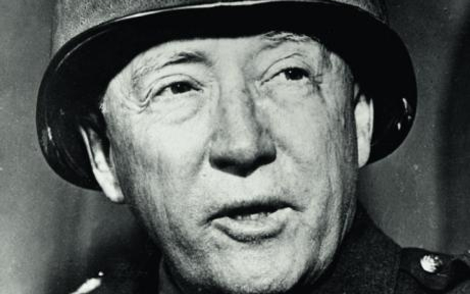 Generał George S. Patton, fotografia z 1944 r.