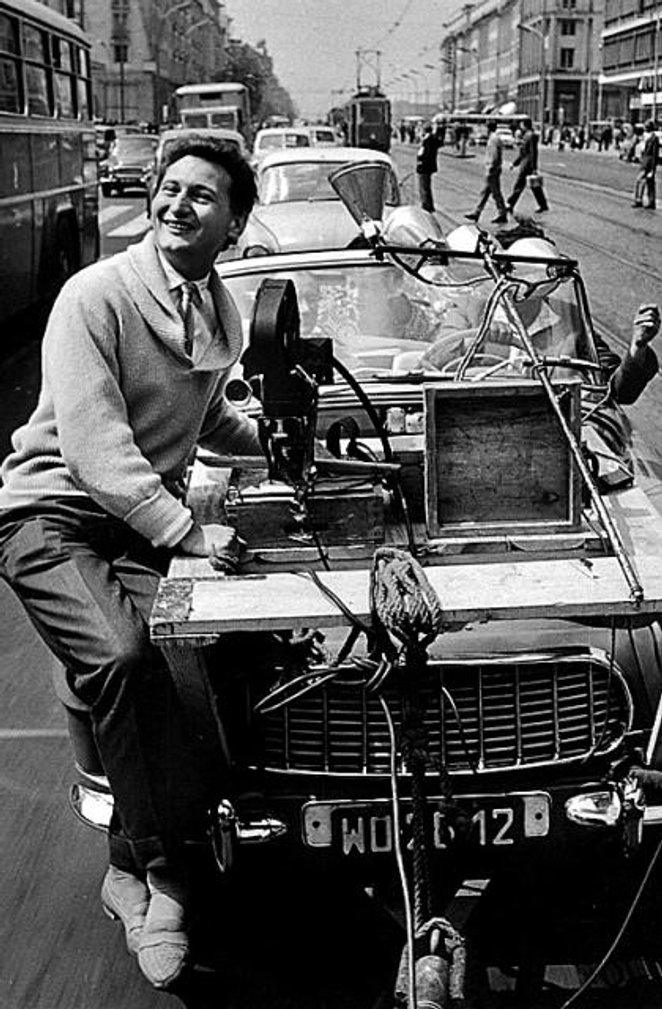 „Gangsterzy i filantropi” w reżyserii Jerzego Skórzewskiego i Jerzego Hoffmana był kręcony przy użyc