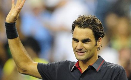 Roger Federer wygrywa nocą