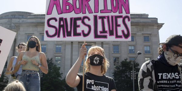 Zakaz aborcji w Teksasie. Prawie o jedną czwartą zgonów więcej z powodu wad wrodzonych