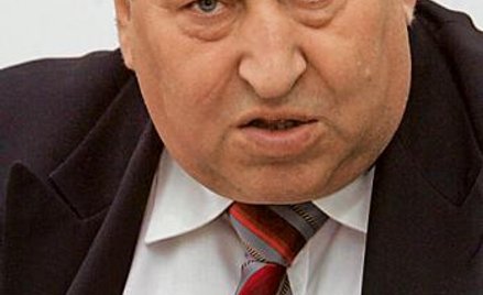 W latach 90. Nikołaja Zachmatowa nazywano Świętym Piotrem, który dzierży klucze do bram raju, czyli 