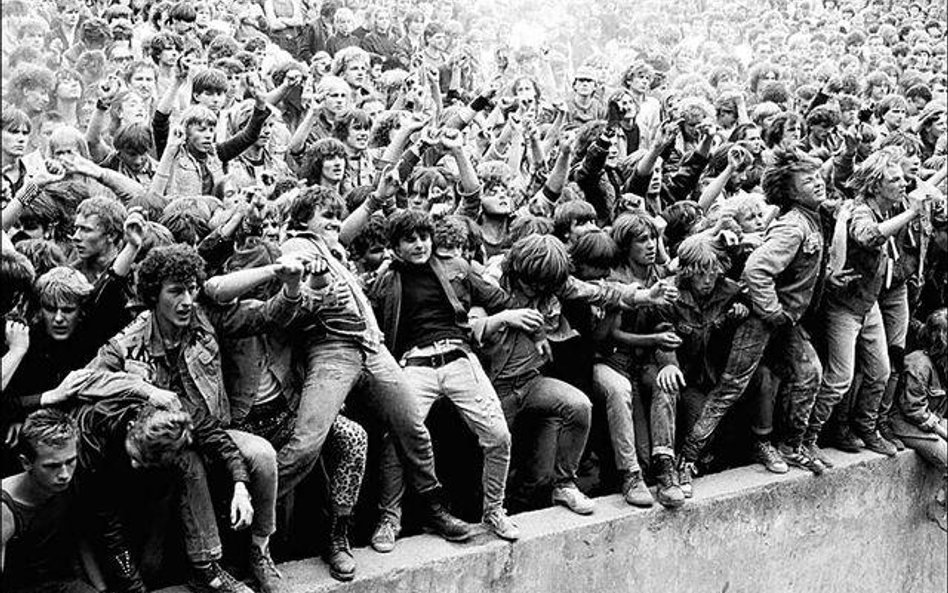 Festiwal w Jarocinie w obecnej formie jest organizowany od 1980 r. Zdjęcie z 1987 r.