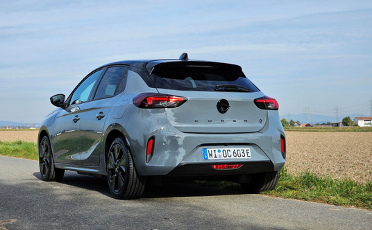 Opel Corsa E: Nowy wygląd, nowy napęd, nowa cena - rp.pl