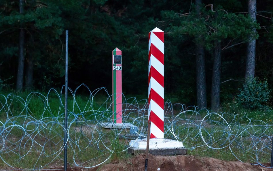 MON: Uzbrojeni Białorusini na granicy krzyczeli, że zastrzelą polskich żołnierzy