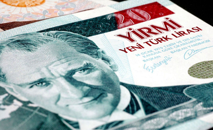 Bloomberg wybrał najgorszą walutę świata