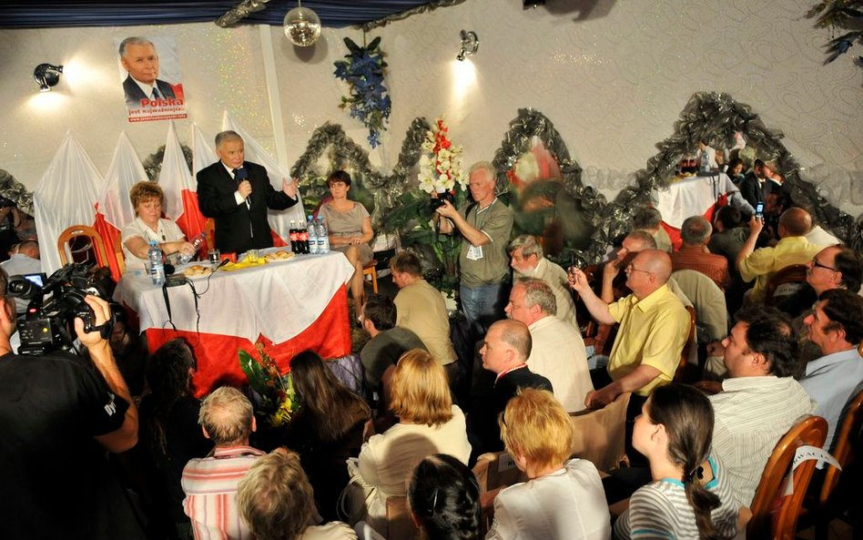 Warzecha: Lemingi Kaczyńskiego