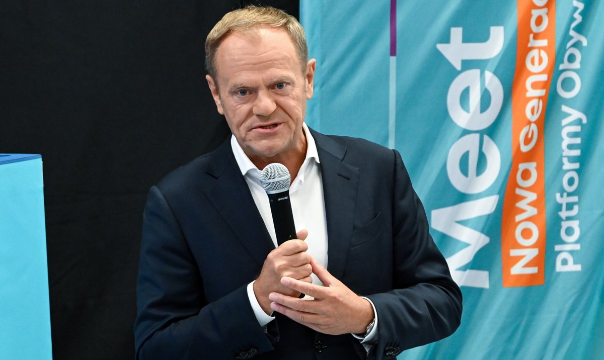 Tusk: „PiS zabrało 500 plus”. PO z czterodniowym tygodniem pracy na wybory